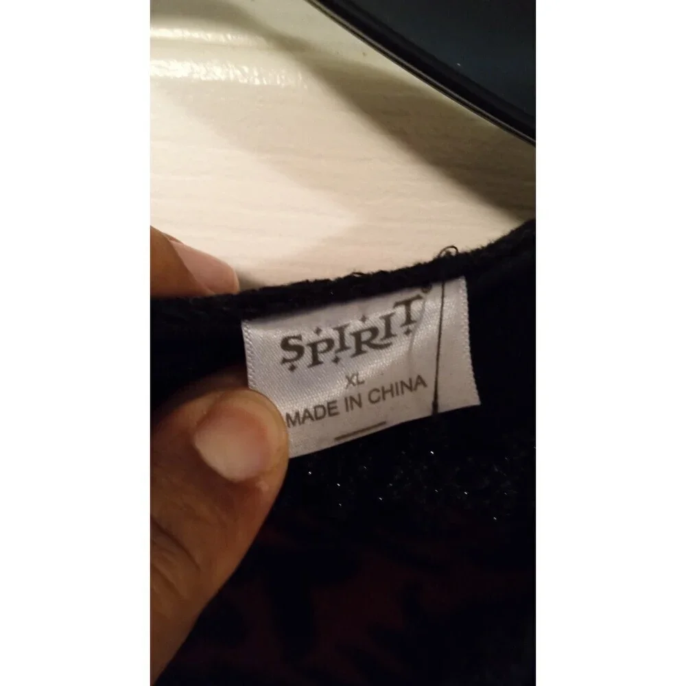 Spirit Halloween Youth‎ Vampire costume
